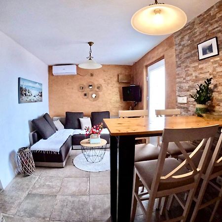 Apartments Obradovic Krasići المظهر الخارجي الصورة
